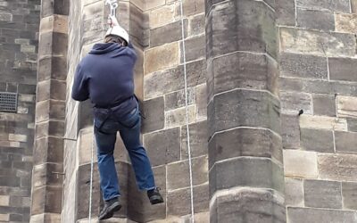 THEY DID IT!!!!!!!! Rochdale Town Hall’s clock face abseil